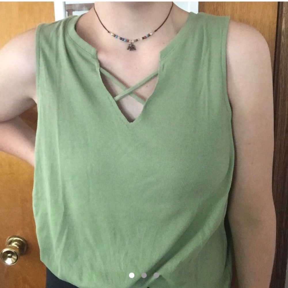 NWOT Cross derail tank